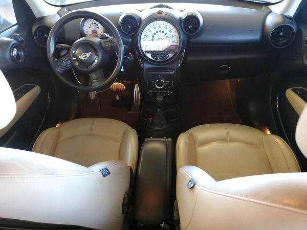 2014 MINI COOPER