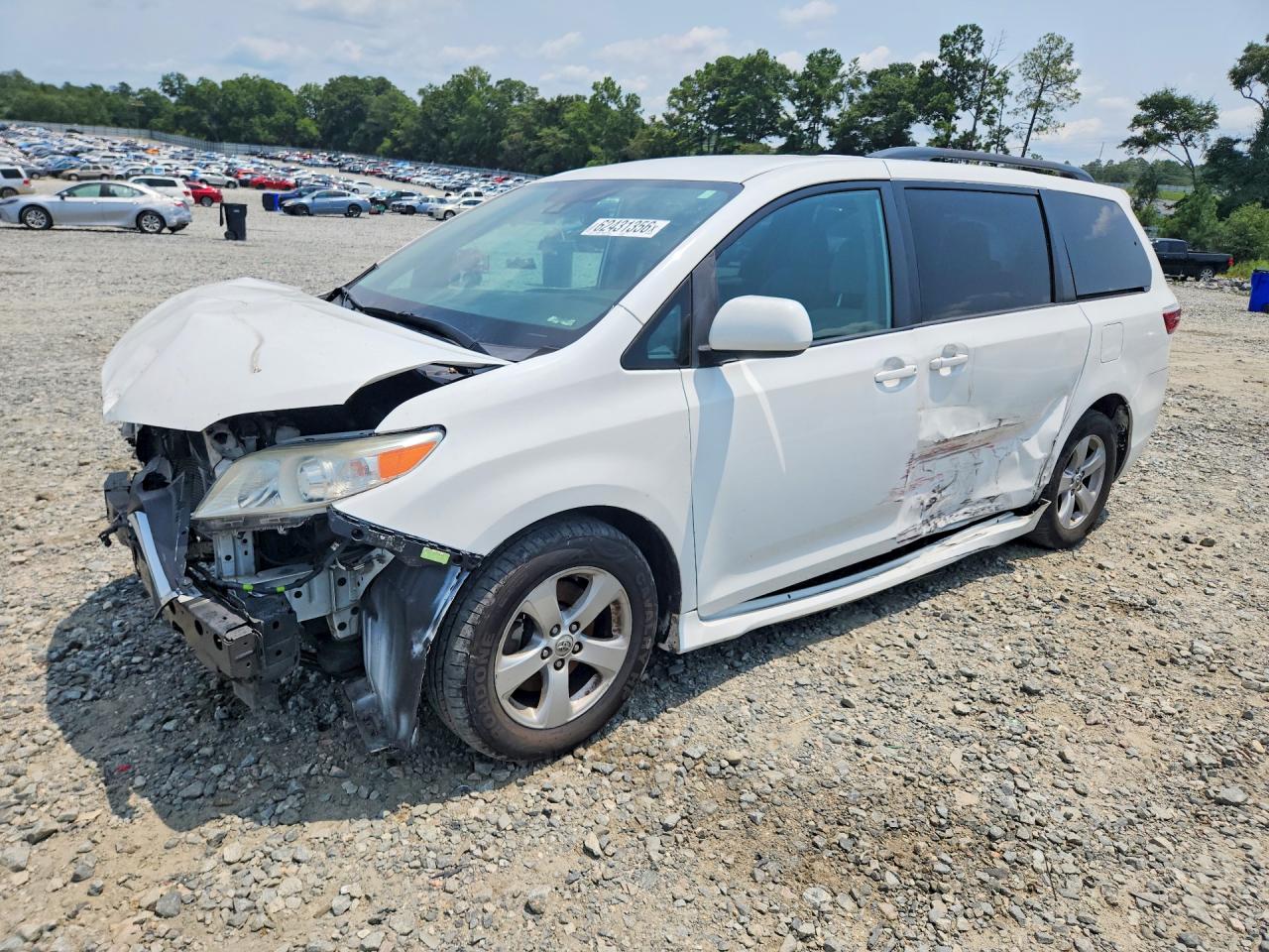 2020 TOYOTA SIENNA E grade