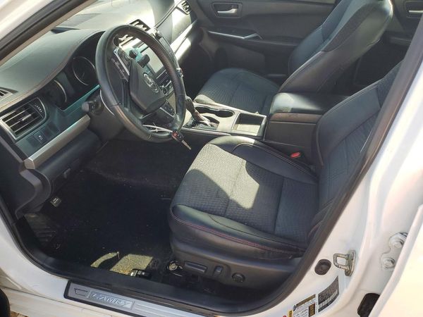 2015 TOYOTA CAMRY