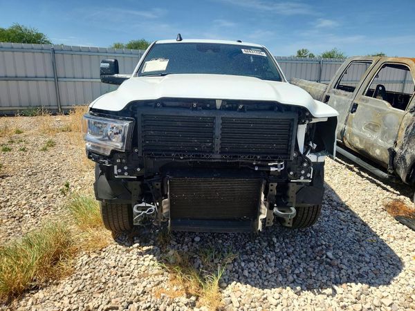 2024 RAM 2500 TRADESMAN CREW CAB 4X4