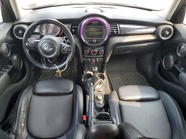 2015 MINI COOPER