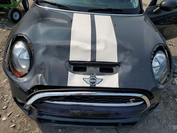 2015 MINI COOPER