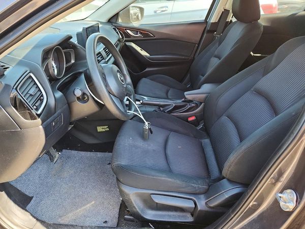 2015 MAZDA 3 Sport/GX