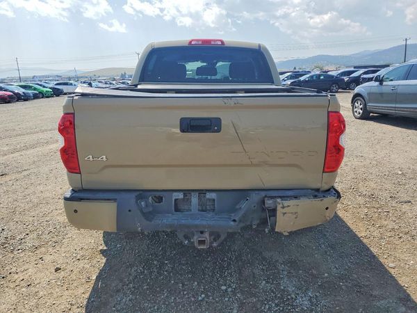 2018 TOYOTA TUNDRA Limited