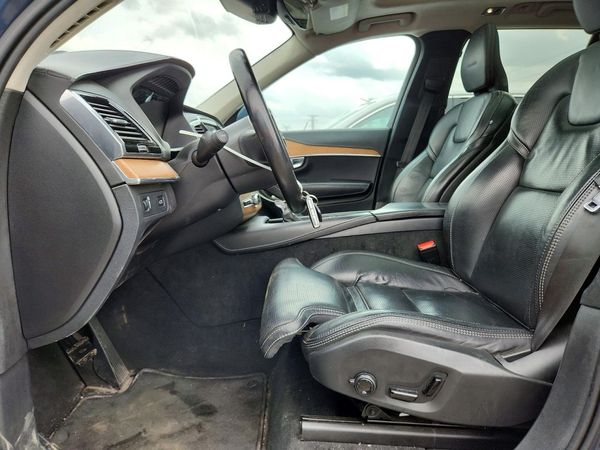 2019 VOLVO XC90 Inscription