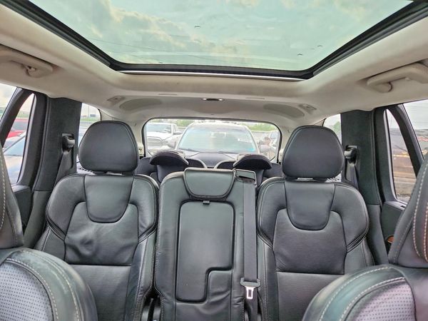 2019 VOLVO XC90 Inscription