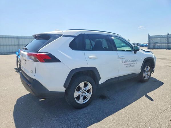 2019 TOYOTA RAV4 XLE / XLE Premium 4WD
