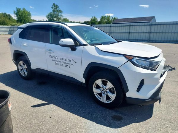 2019 TOYOTA RAV4 XLE / XLE Premium 4WD