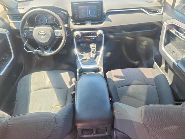 2019 TOYOTA RAV4 XLE / XLE Premium 4WD