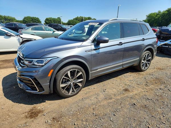 2022 VOLKSWAGEN TIGUAN
