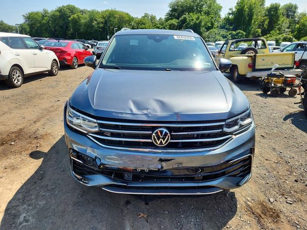 2022 VOLKSWAGEN TIGUAN