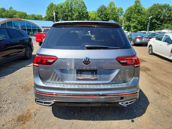 2022 VOLKSWAGEN TIGUAN