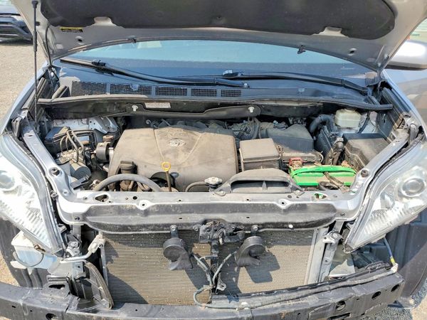 2017 TOYOTA SIENNA