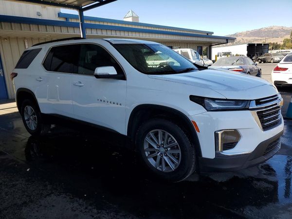 2023 CHEVROLET TRAVERSE LT