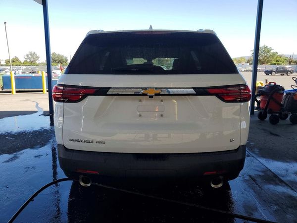2023 CHEVROLET TRAVERSE LT
