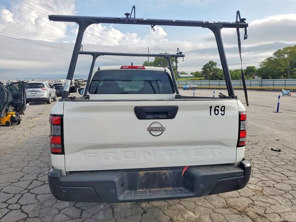 2024 NISSAN FRONTIER