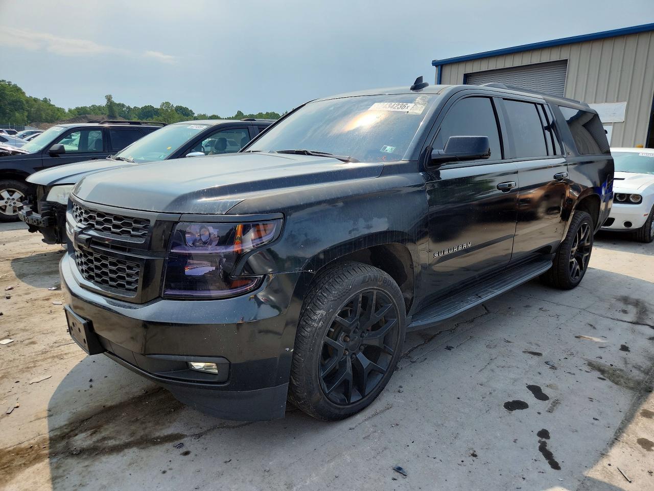 2019 CHEVROLET SUBURBAN LT
