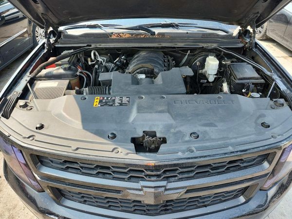 2019 CHEVROLET SUBURBAN LT