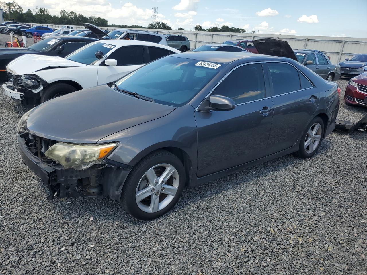 2013 TOYOTA CAMRY