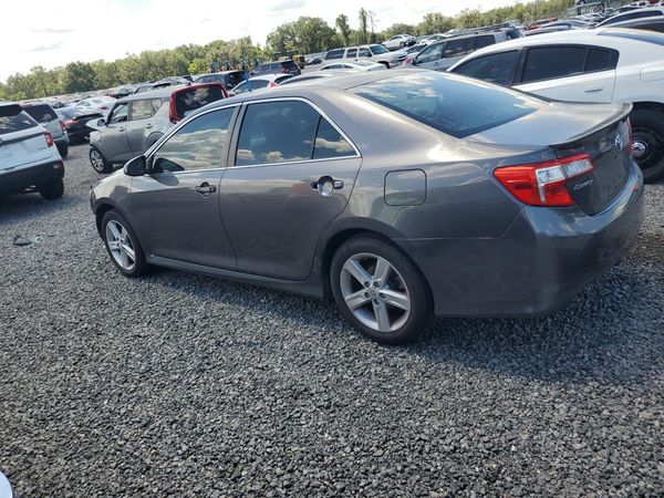 2013 TOYOTA CAMRY