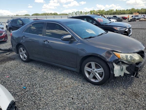 2013 TOYOTA CAMRY