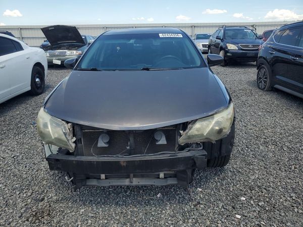 2013 TOYOTA CAMRY