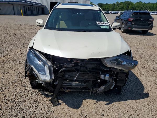 2019 NISSAN ROGUE