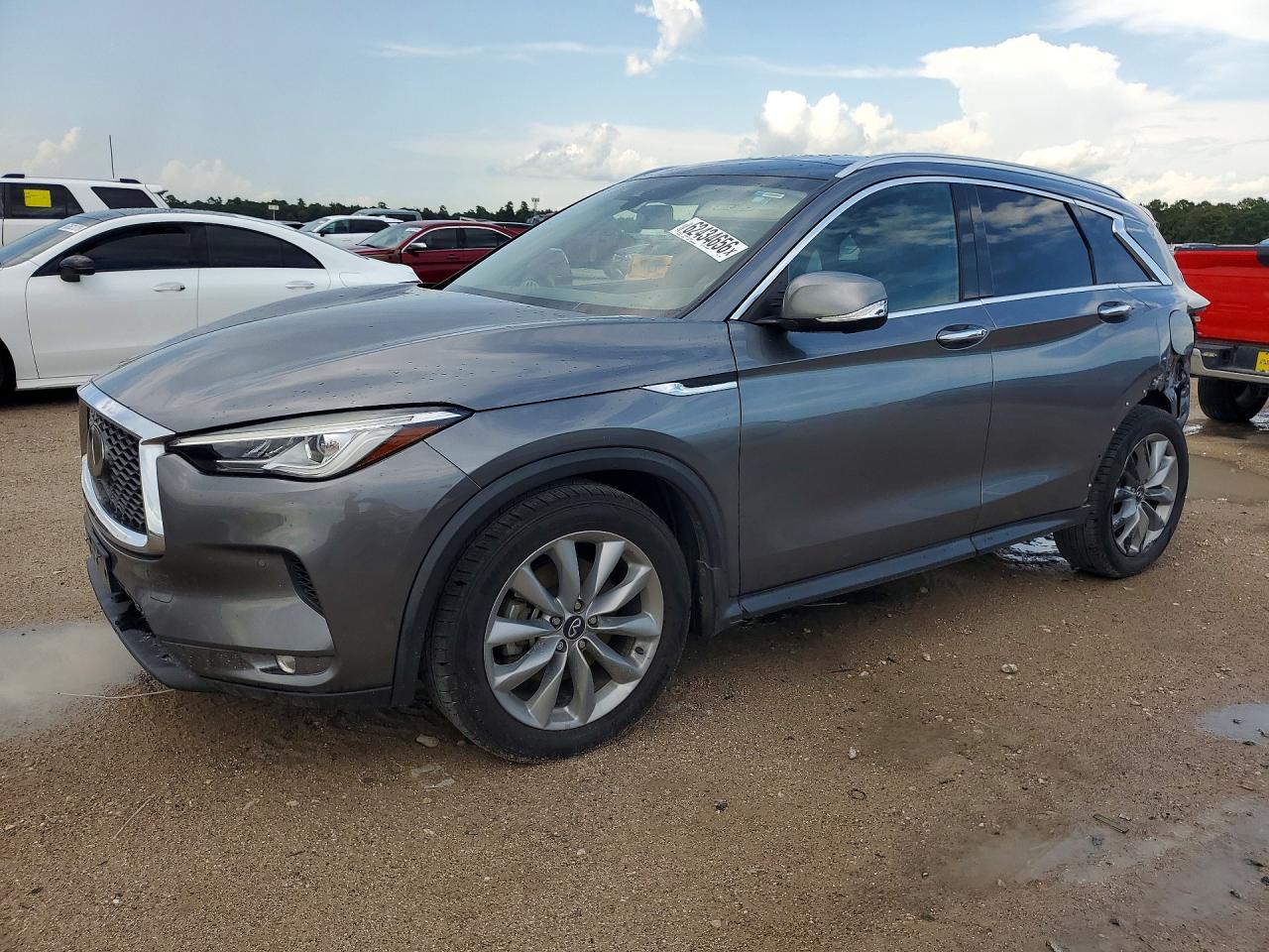 2021 INFINITI QX50 Essential