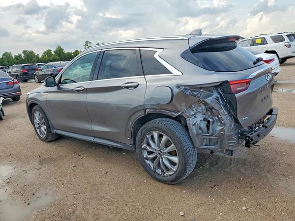 2021 INFINITI QX50 Essential