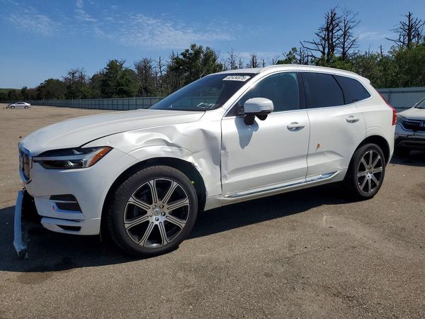 2021 VOLVO XC60