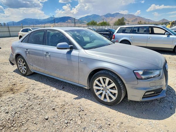 2015 AUDI A4 quattro Premium