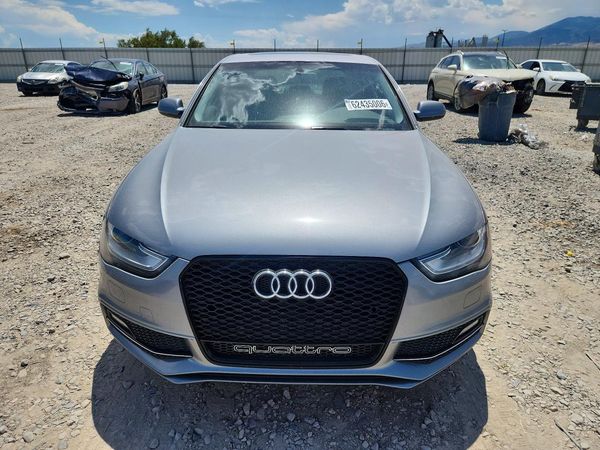 2015 AUDI A4 quattro Premium