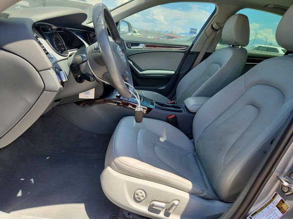 2015 AUDI A4 quattro Premium