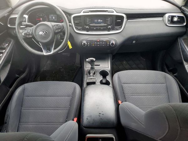 2018 KIA SORENTO L, LX