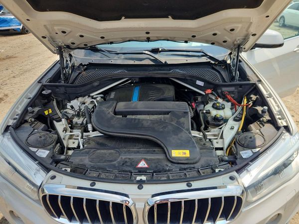 2016 BMW X5 xDrive40e