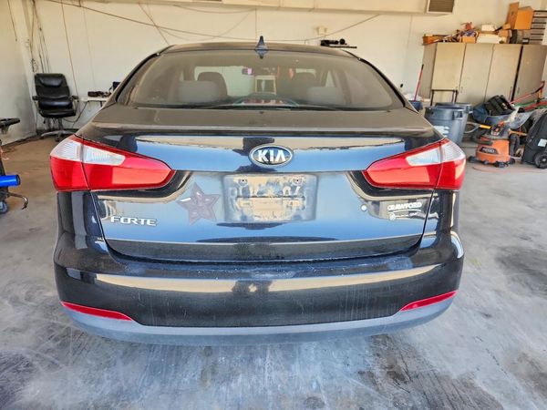 2015 KIA FORTE GL(Middle-low grade)