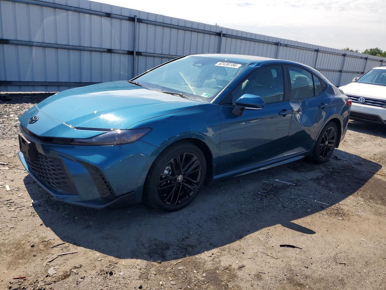 2025 TOYOTA CAMRY