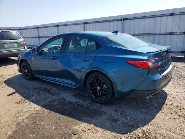 2025 TOYOTA CAMRY