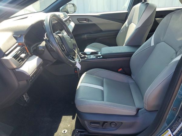 2025 TOYOTA CAMRY
