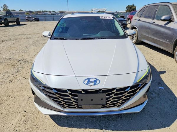 2021 HYUNDAI ELANTRA