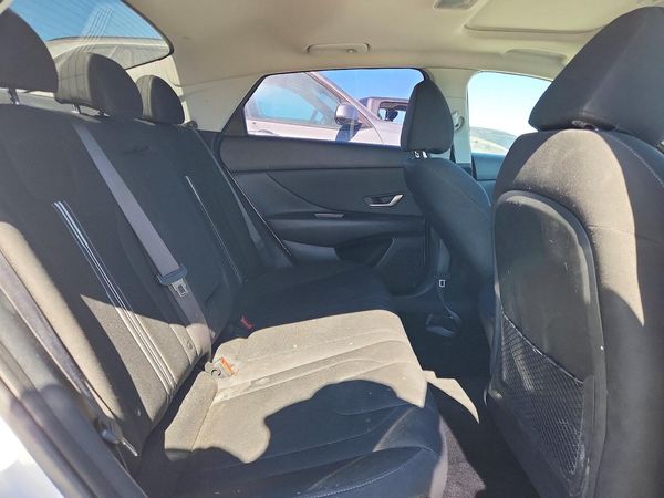 2021 HYUNDAI ELANTRA
