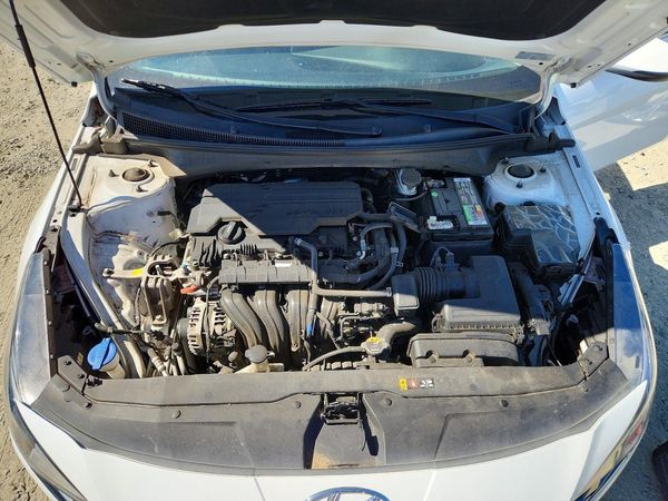 2021 HYUNDAI ELANTRA