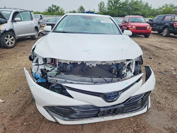 2020 TOYOTA CAMRY
