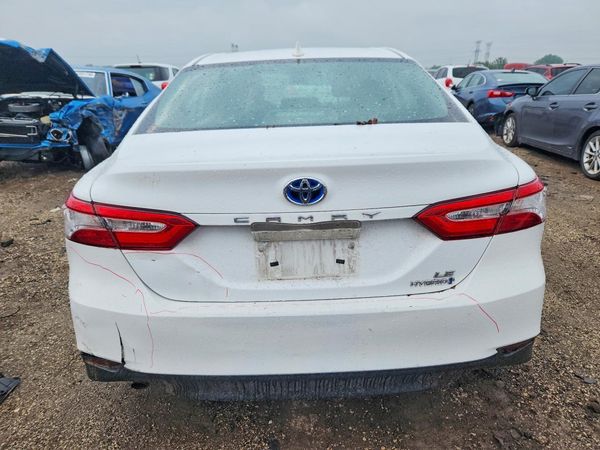 2020 TOYOTA CAMRY