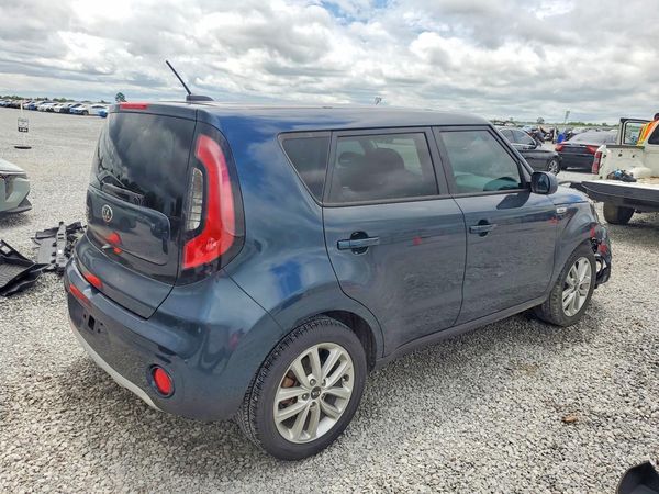 2017 KIA SOUL Plus