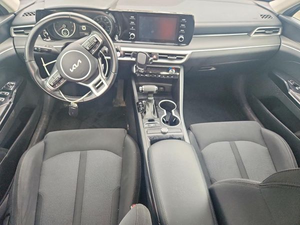 2022 KIA K5 LXS