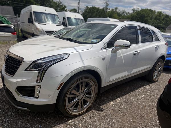 2021 CADILLAC XT5 Platinum Premium Luxury