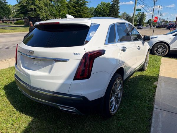 2021 CADILLAC XT5 Platinum Premium Luxury