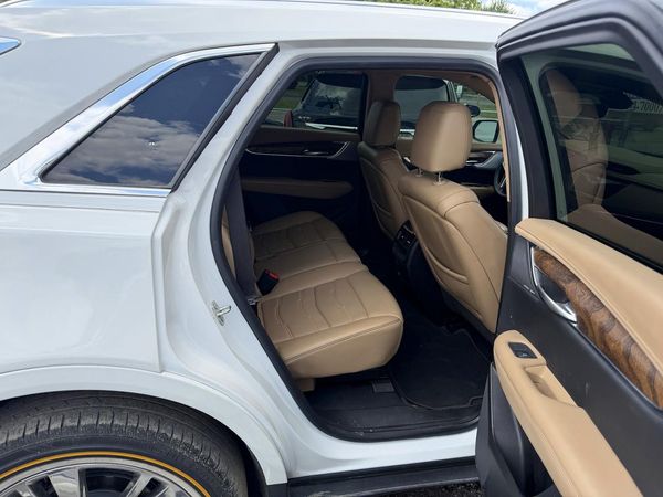 2021 CADILLAC XT5 Platinum Premium Luxury