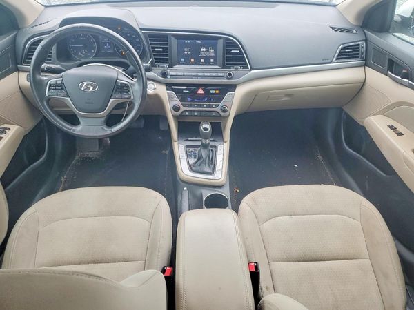 2017 HYUNDAI ELANTRA